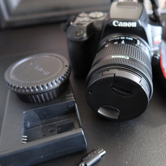 Canon EOS Rebel SL3 DSLR Camera with 18-55mm - Picture 9 of 9